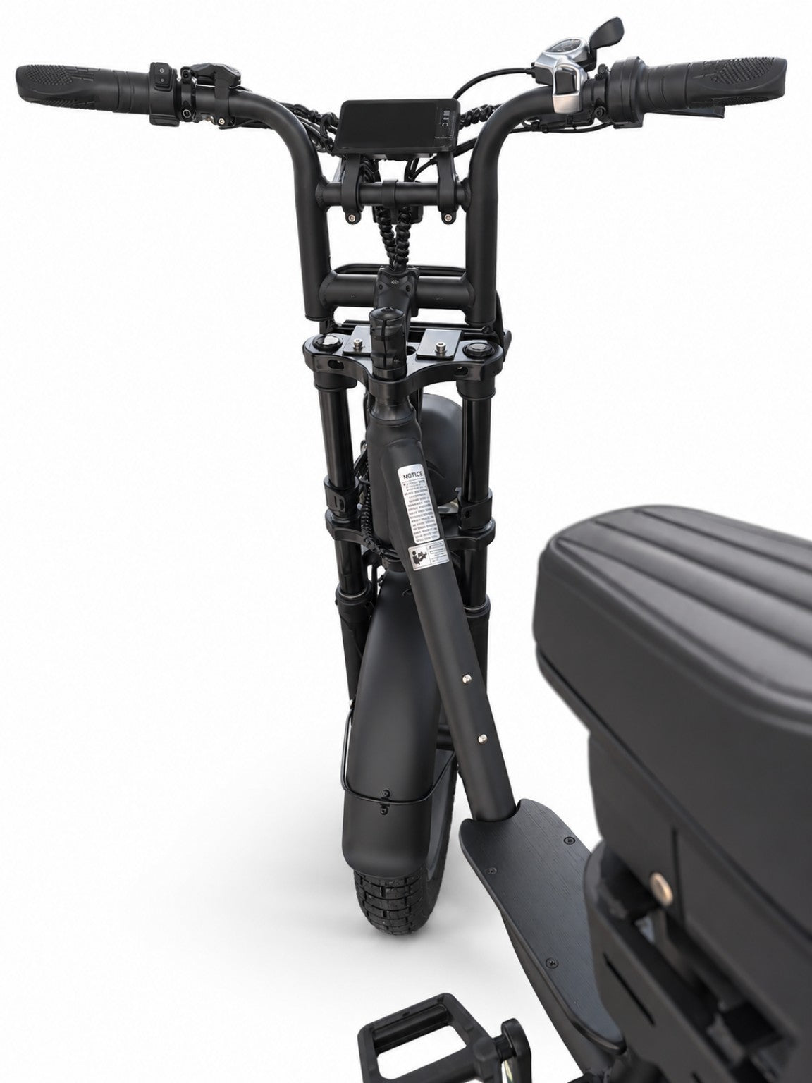 Evolve Roamer black electric bike cockpit and rear platform detail