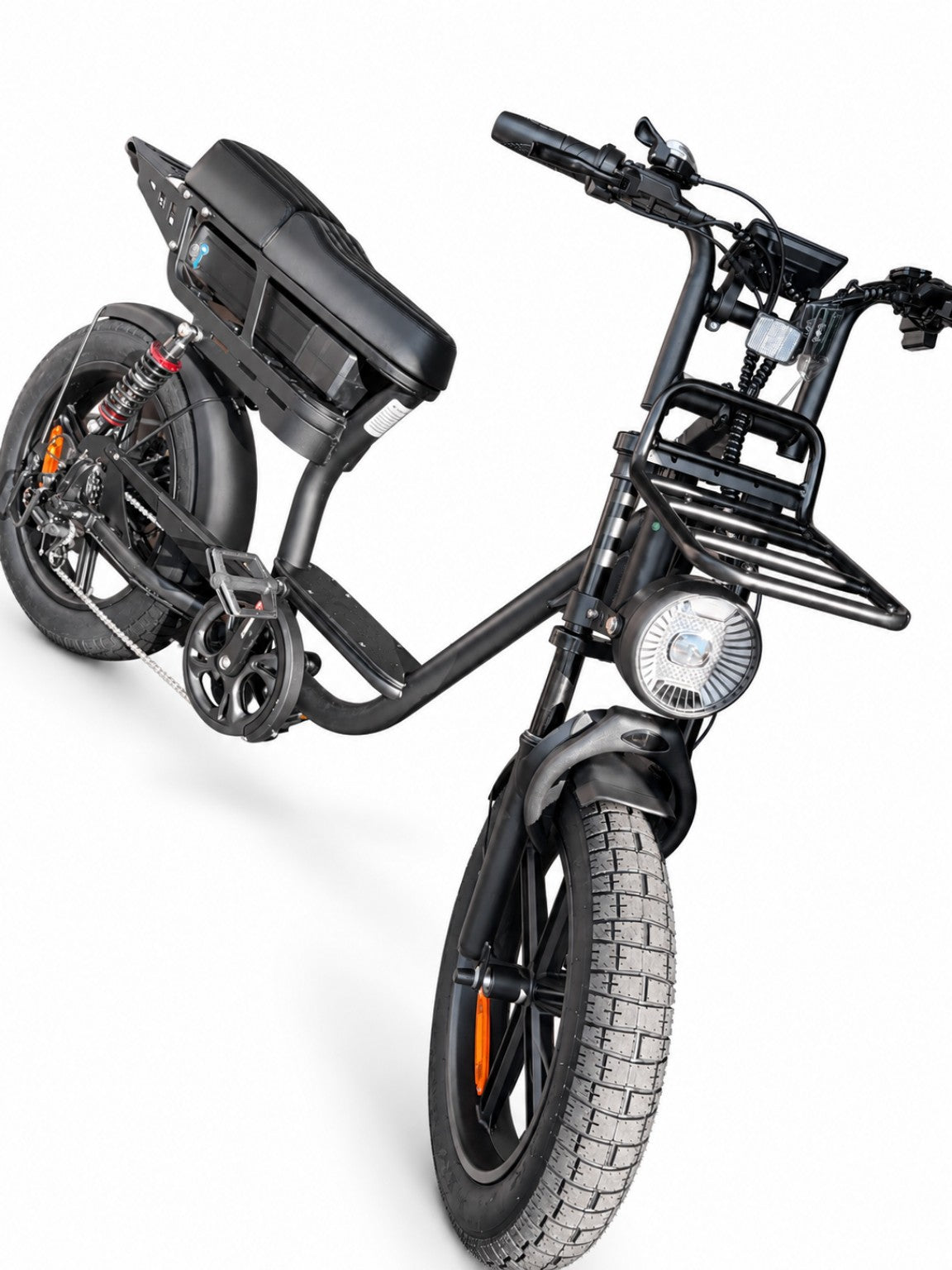 Evolve Roamer black electric bike front three-quarter view